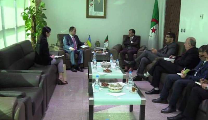 رزيق والسفير الأوكراني يتباحثان التعاون التجاري والإقتصادي بين البلدين