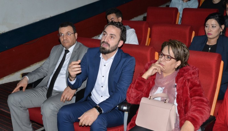 وزيرة الثقافة في زيارة مفاجئة إلى المعهد العالي لفنون العرض والسمعي البصري