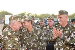 بالصور..اللواء شنقريحة يلتقي أفراد مفرزة تيمياوين بعد المحاولة الإرهابية الجبانة