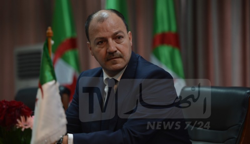 وزير الشباب والرياضة الأسبق محمد حطاب تحت الرقابة القضائية