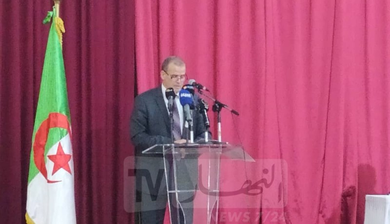 رزيق: الإتفاقيات التجارية الدولية أدخلت الإقتصاد في “خانة التبعية”