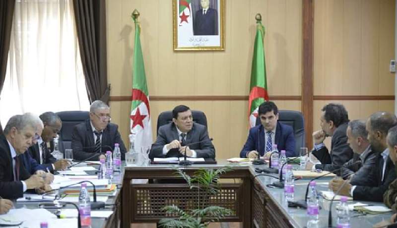 وزير التربية يلتقي الأمين العام لنقابة عمال التربية والتكوين