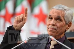 وزير التعليم العالي يدعو الأساتذة لتوفير الدروس للطلبة عن طريق اﻷنترنت