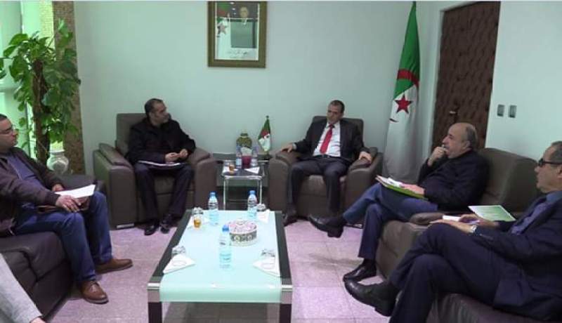 وزير التجارة يستقبل رئيس المنظمة الجزائرية لحماية وإرشاد المستهلك
