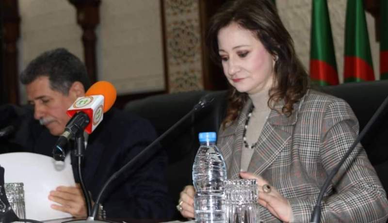 المفوضة الوطنية لحماية الطفولة تتبرع براتبها الشهري لمواجهة فيروس كورونا