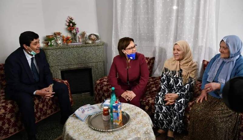 وزيرة التضامن ووزير المجاهدين في زيارة مجاملة للمسنين في بيوتهم