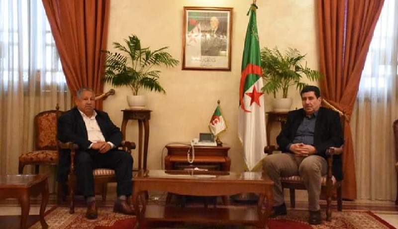 وزير الفلاحة يستقبل الأمين العام لفيدرالية تجار الجملة للخضر والفواكه