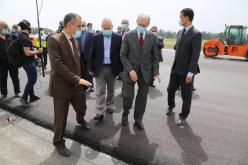 شيعلي يؤكد ضرورة تسليم مشروع تقوية المدرج الرئيسي للمطار في أقرب الآجال