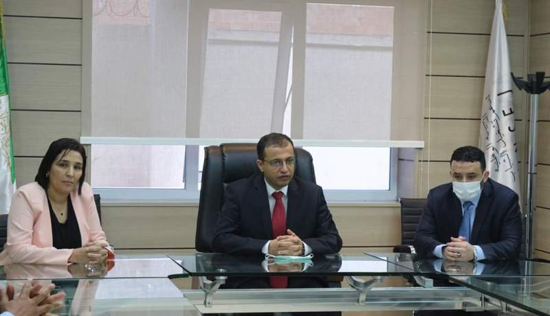 ياسين جريدان يعقد إجتماعا بالوكالة الوطنية لدعم تشغيل الشباب