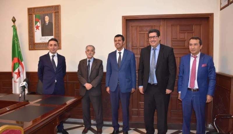 عماري: المواد الأولية الموجهة لصناعة السكر والحبوب والزيت ستنتج محليا قريبا