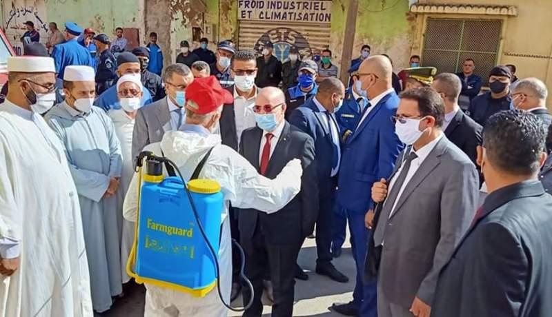 وزير الشؤون الدينية يعطي إشارة الانطلاقة للحملة الوطنية لتعقيم المساجد