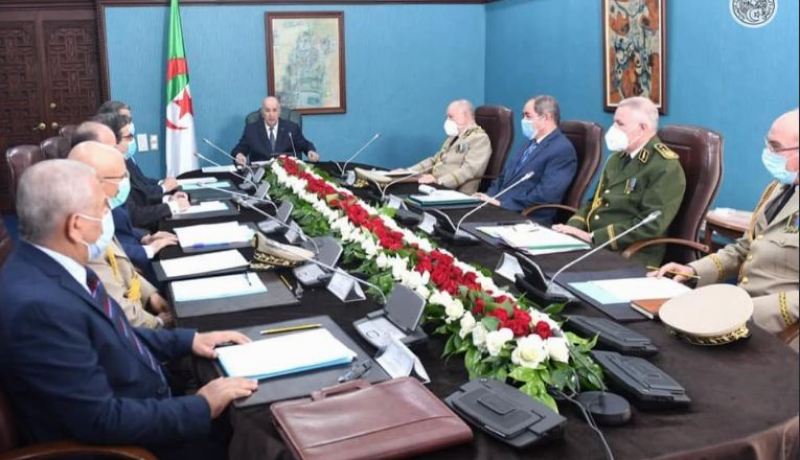 رئيس الجمهورية يترأس إجتماعا للمجلس الأعلى للأمن