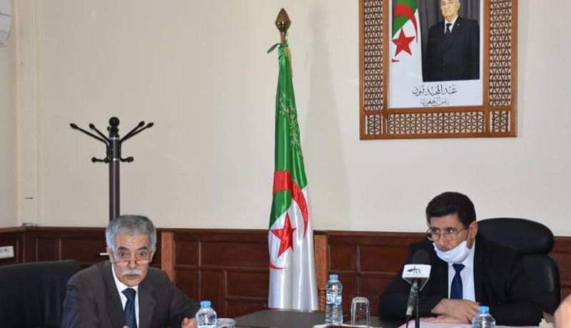 عماري يشدد على ضرورة إعادة النظر في النصوص التشريعية الخاصة بالعقار الفلاحي لتشجيع الإستثمار