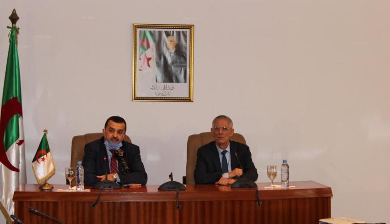 عرقاب يستلم مهامه رسميا وزيرا للمناجم