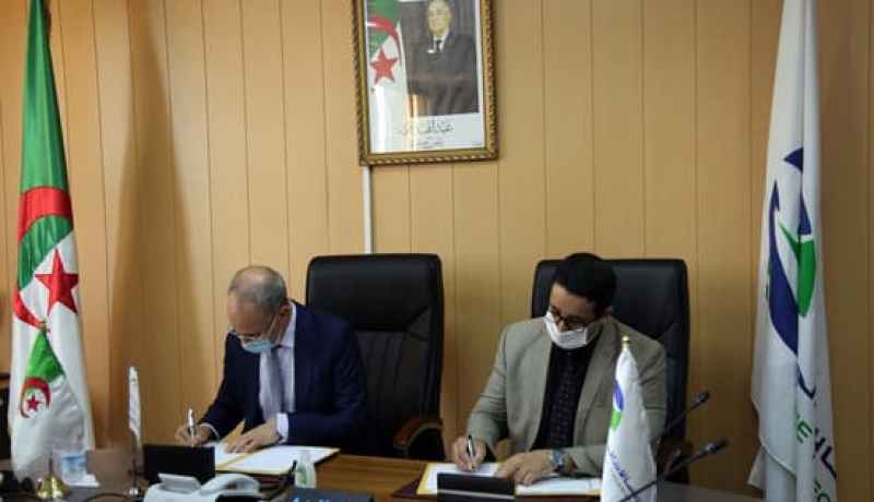 اتصالات الجزائر تبرم اتفاقية مع الجمعية الوطنية للتجار والحرفيين