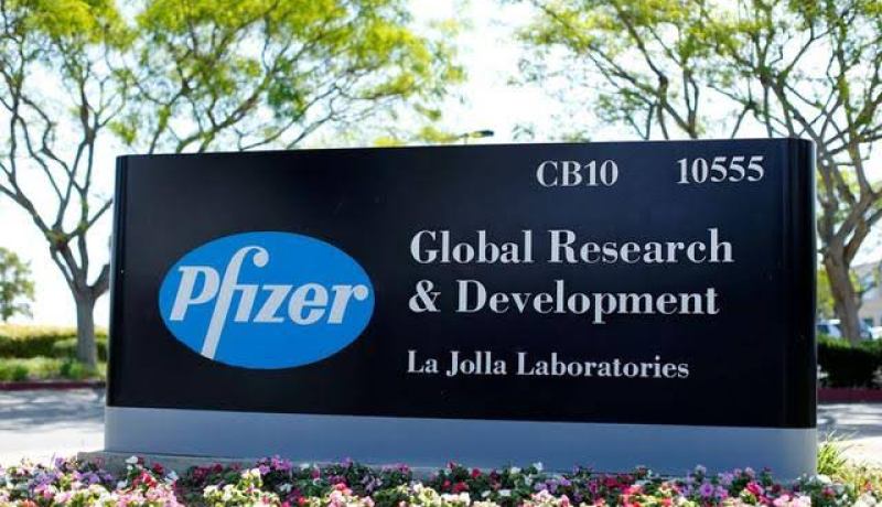 أمريكا تدفع 1.95 مليار دولار لشركة “فايزر” و”بايو.ان.تك” لشراء لقاح كورونا