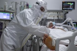 تونس.. طفرة الإصابات بوباء “كورونا” ترتفع إلى 234 حالة وغلق مؤسسات ومساجد