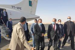 بالصور.. وزير التجارة في زيارة عمل إلى تندوف