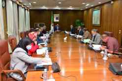 إحالة مشروع قانون تعديل الدستور على اللجنة القانونية والإدارية والحريات