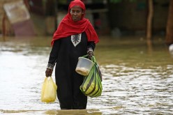 الهلال الأحمر الجزائري يتضامن مع السودان إثر فيضان نهر “النيل”