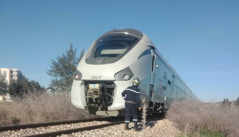 البويرة: وفاة شخص دهسه القطار الرابط بين “بجاية والجزائر”