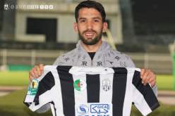 رسميا.. وفاق سطيف يُعيد جابو ويتعاقد مع بلبنة