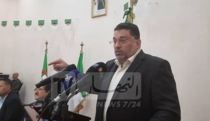 لمين عصماني: سنذهب للإنتخابات.. وبعض الأحزاب لازالت “تمشي بالتلفون”