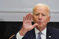 الرئيس الأمريكي يهنئ المسلمين بحلول شهر رمضان