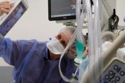 كورونا تقتل أكثر من 100 ألف شخص بفرنسا