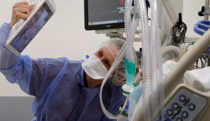 كورونا تقتل أكثر من 100 ألف شخص بفرنسا