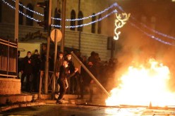 إصابة أكثر من 100 فلسطيني في مواجهات مع الصهاينة بالقدس