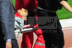 المُنتخب الوطني.. وناس يتعرض لإصابة خطيرة ويُنقل الى المستشفى