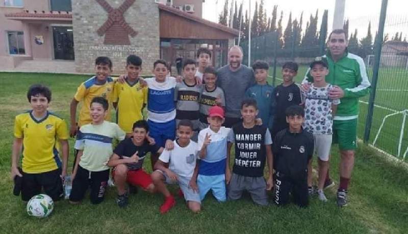 بلماضي يزور أكاديمية بارادو ويلتقي زطشي