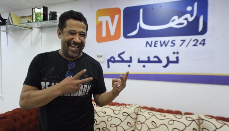 “من القاهرة الى وهران” تجمع الشاب خالد وتامر حسني