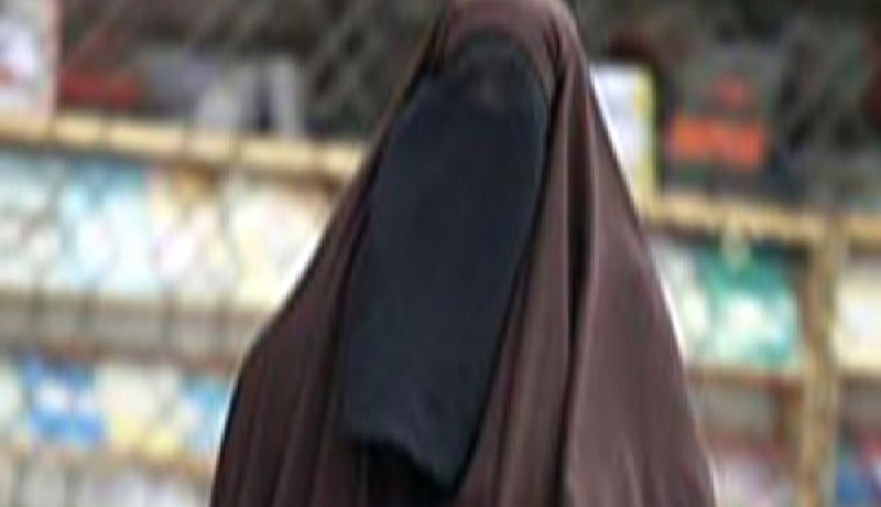 متجلببة تستدرج مطلقة لتسليمها لثلاثة شباب قصد اغتصابها بالتداول في العاصمة