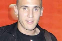 الشرطة البريطانية تحقق مع‮ ‬يبدة في‮ ‬مطار هيثرو بلندن‮‬