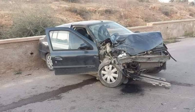 وفاة شاب وإصابة أخر في إصطدام سيارة بحاجز إسمنتي بعين الدفلى