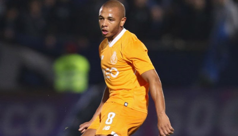 براهيمي تحت أنظار الأندية الإنجليزية !