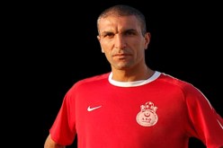 Nike‮ ‬تكشف عن البدلة الجديدة لأولمبي‮ ‬الشلف لموسم ‮2011-2012 ‬