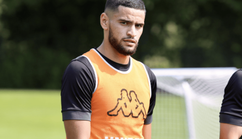 زرقان يغيب عن تشكيلة شارل لوروا في الجولة الافتتاحية للدوري البلجيكي