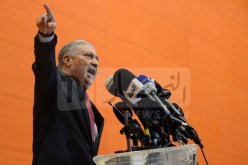 بن فليس..ختم الدولة تلاعب به “الذّر”