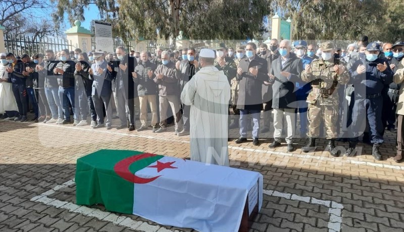 الشهيد العسكري الرقيب الأول “سيف الدين للماية” يوارى الثرى بالمدية