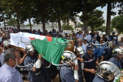 بالصور….العقيد يحياوي يوارى الثرى إلى مثواه الأخير