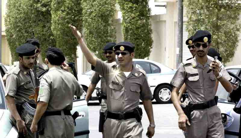 مقتل وإصابة 7 رجال أمن في إعتداء على دورية للشرطة شرقي  السعودية