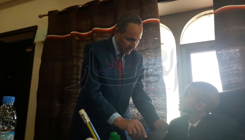 بالفيديو وزير الثقافة يحقق حلم الطفل عبد الغفور