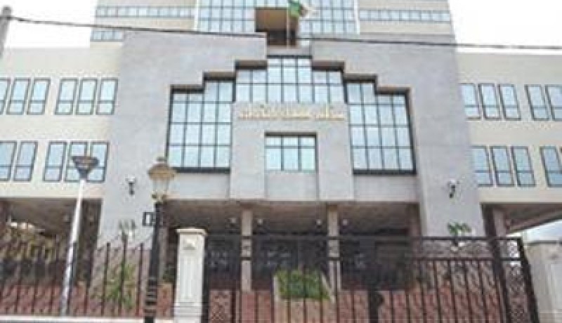 عون شبيه بالأمن وشريكه يقتلان زوجة عمّه خنقا ويدفنانها بحديقة فيلا في بولوغين 