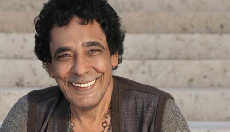 محمد منير يتعرض لوعكة صحية
