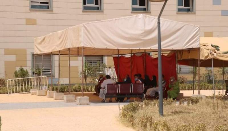 فتح مستشفى الكرمة ونصب خيم بالمراكز الإستشفائية بوهران