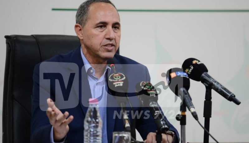 ميهوبي: “المؤسسة العسكرية تمسكت بالدستور رغم إغرائها بالسلطة”