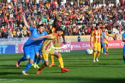 بالصور.. التعادل السلبي يحسم الشوط الأول من قمة “النصرية-الزمالك” !!